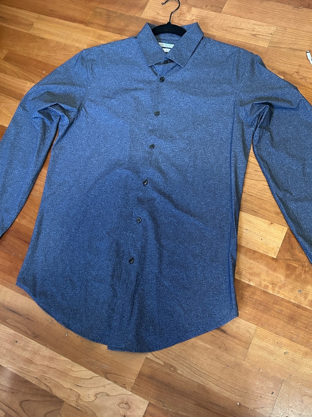 Zara Men's Dark Blue Micro-Pattern Button-Up Shirt